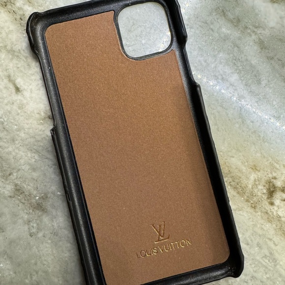 LV iPhone 10 Pro Max Phone Case - Picture 2 of 2